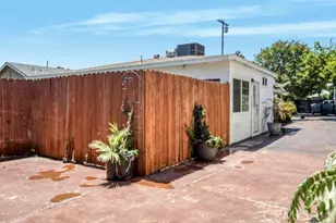 7434 Nestle, Reseda, CA 91335 - Photo 37