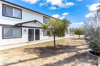 900 Pacheco, Bakersfield, CA 93307 - Photo 3