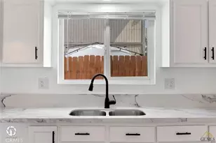 900 Pacheco, Bakersfield, CA 93307 - Photo 13