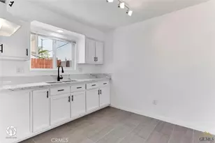 900 Pacheco, Bakersfield, CA 93307 - Photo 7