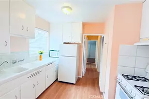 4025 Melrose Ave, Los Angeles, CA 90029 - Photo 9
