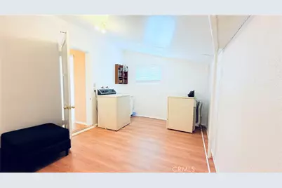 4025 Melrose Ave., Los Angeles, CA 90029 - Photo 3