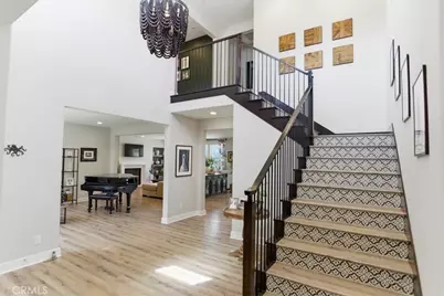 18723 Juniper Springs, Canyon Country, CA 91387 - Photo 5