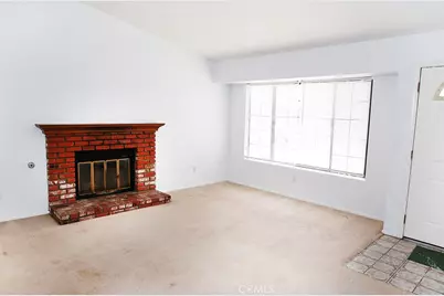 567 E Avenue J9, Lancaster, CA 93535 - Photo 3
