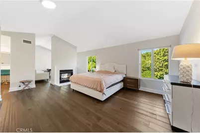 1312 Dubonnet Court, Oak Park, CA 91377 - Photo 19