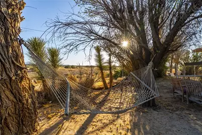 20539 E Avenue R, Palmdale, CA 93591 - Photo 15
