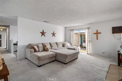 20539 E Avenue R, Palmdale, CA 93591 - Photo 19