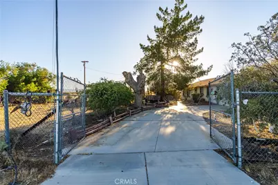 20539 E Avenue R, Palmdale, CA 93591 - Photo 5