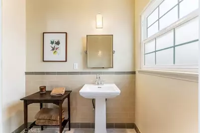 6525 Ruffner Avenue, Lake Balboa, CA 91406 - Photo 21