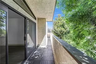 5805 Whitsett Ave, Valley Village, CA 91607 - Photo 9