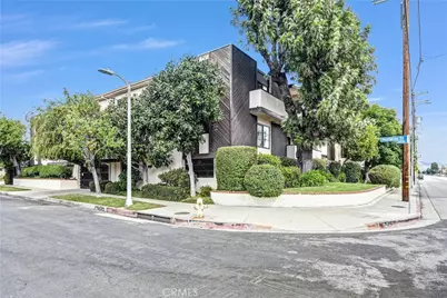 5805 Whitsett Avenue #201, Valley Village, CA 91607 - Photo 23