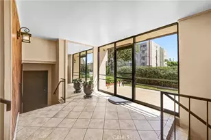 5805 Whitsett Ave, Valley Village, CA 91607 - Photo 23
