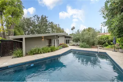 4135 Meadowridge Place, Encino, CA 91436 - Photo 37