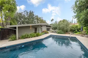 4135 Meadowridge Pl, Encino, CA 91436 - Photo 37