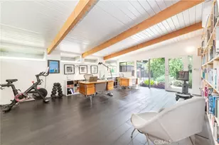 4135 Meadowridge Pl, Encino, CA 91436 - Photo 23