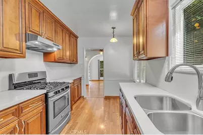 8062 Wynne, Reseda, CA 91335 - Photo 15