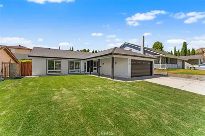 29147 Lotusgarden Drive, Canyon Country, CA 91387 - Photo 3