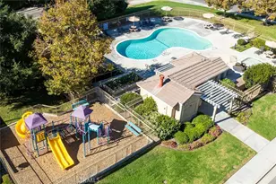 27319 Duxbury, Valencia, CA 91354 - Photo 61