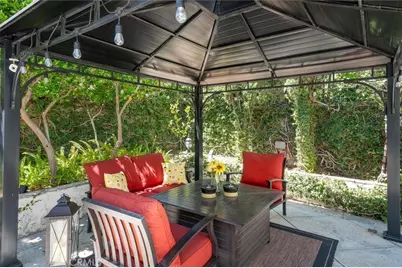 27319 Duxbury, Valencia, CA 91354 - Photo 31