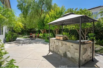 27319 Duxbury, Valencia, CA 91354 - Photo 25