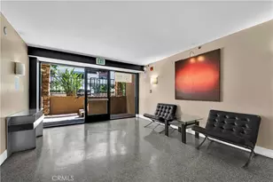 5535 Canoga, Woodland Hills, CA 91367 - Photo 3