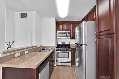 5535 Canoga #332, Woodland Hills, CA 91367 - Photo 11