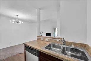 5535 Canoga, Woodland Hills, CA 91367 - Photo 7