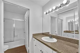 5535 Canoga, Woodland Hills, CA 91367 - Photo 15