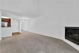5535 Canoga, Woodland Hills, CA 91367 - Photo 9