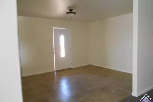 21024 Hugo Way, California City, CA 93505 - Photo 5