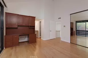 21930 Marylee St, Woodland Hills, CA 91367 - Photo 13