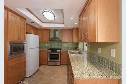 21930 Marylee Street #92, Woodland Hills, CA 91367 - Photo 9
