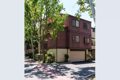 21930 Marylee Street #92, Woodland Hills, CA 91367 - Photo 3