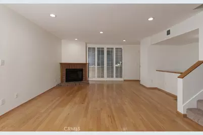 21930 Marylee Street #92, Woodland Hills, CA 91367 - Photo 5