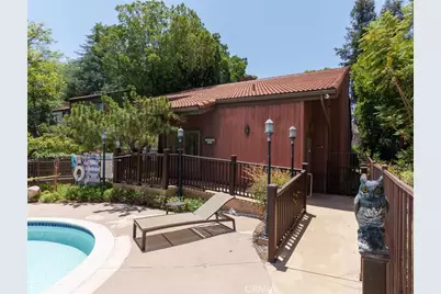21930 Marylee Street #92, Woodland Hills, CA 91367 - Photo 27