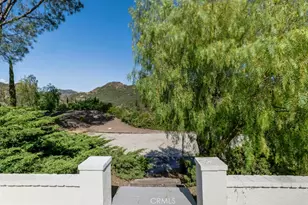26086 Mulholland Hwy, Calabasas, CA 91302 - Photo 35