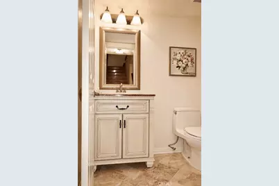 6207 1/2 Nita, Woodland Hills, CA 91367 - Photo 13