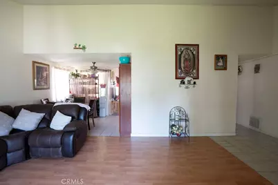 37406 3rd, Palmdale, CA 93550 - Photo 7
