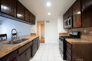 37406 3rd, Palmdale, CA 93550 - Photo 11