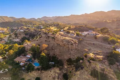 8740 Azul Drive, West Hills, CA 91304 - Photo 49
