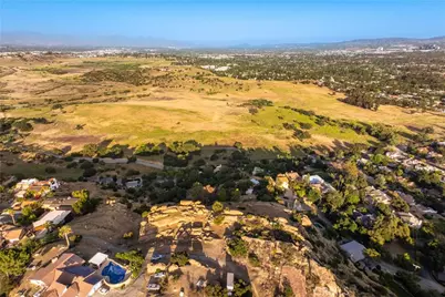 8740 Azul Drive, West Hills, CA 91304 - Photo 31