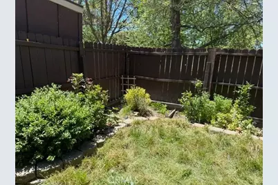 97 Meadow Lakes, Tehachapi, CA 93561 - Photo 11
