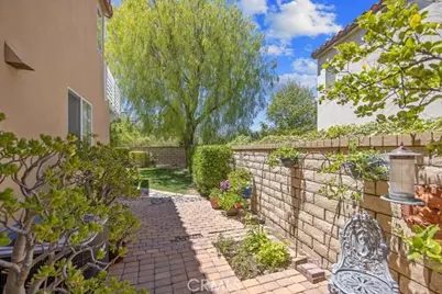 28441 Lobelia, Valencia, CA 91354 - Photo 33