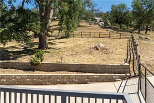 24360 Willow Pass Dr, Tehachapi, CA 93561 - Photo 35