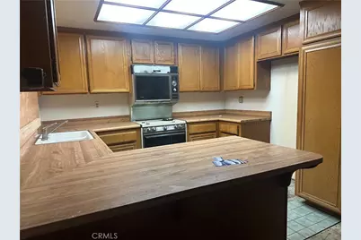 15958 Filbert, Sylmar, CA 91342 - Photo 3