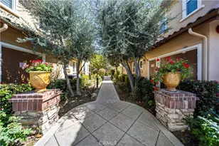 24490 Marzal, Valencia, CA 91354 - Photo 5