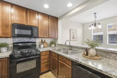 24490 Marzal, Valencia, CA 91354 - Photo 9