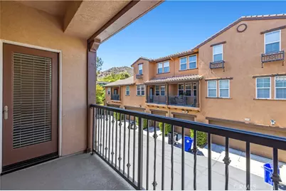 24490 Marzal, Valencia, CA 91354 - Photo 11
