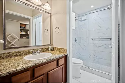 355 N Maple Street #121, Burbank, CA 91505 - Photo 13