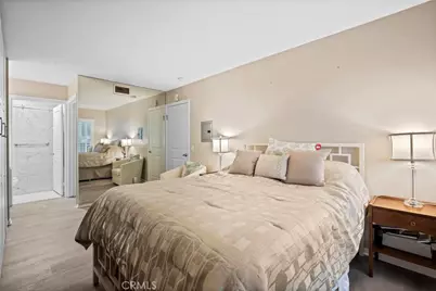 355 N Maple Street #121, Burbank, CA 91505 - Photo 9